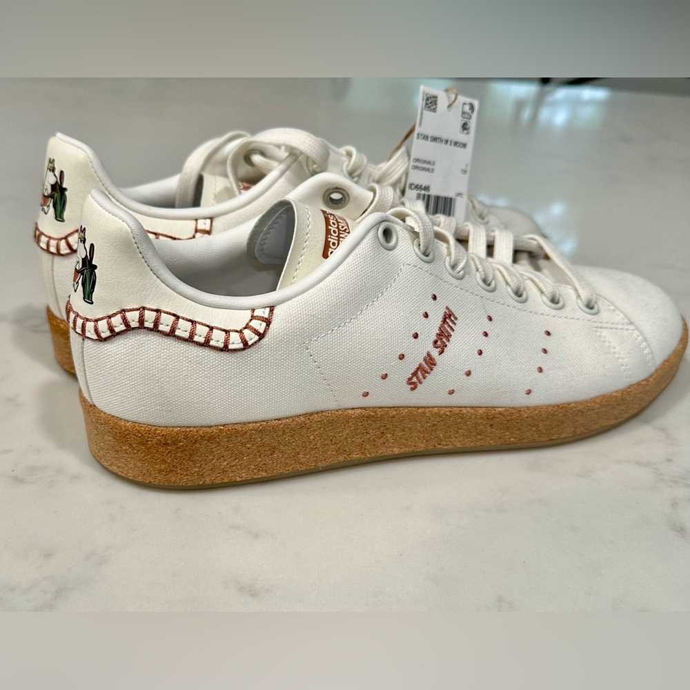 NEW Stan Smith Adidas with x Moomin